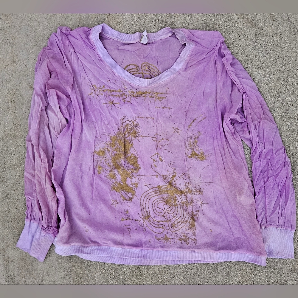 RARE THE PEOPLE OF THE LABYRINTHS GOLD GRAPHIC SILK TOP BLOUSE MED DESIGNER